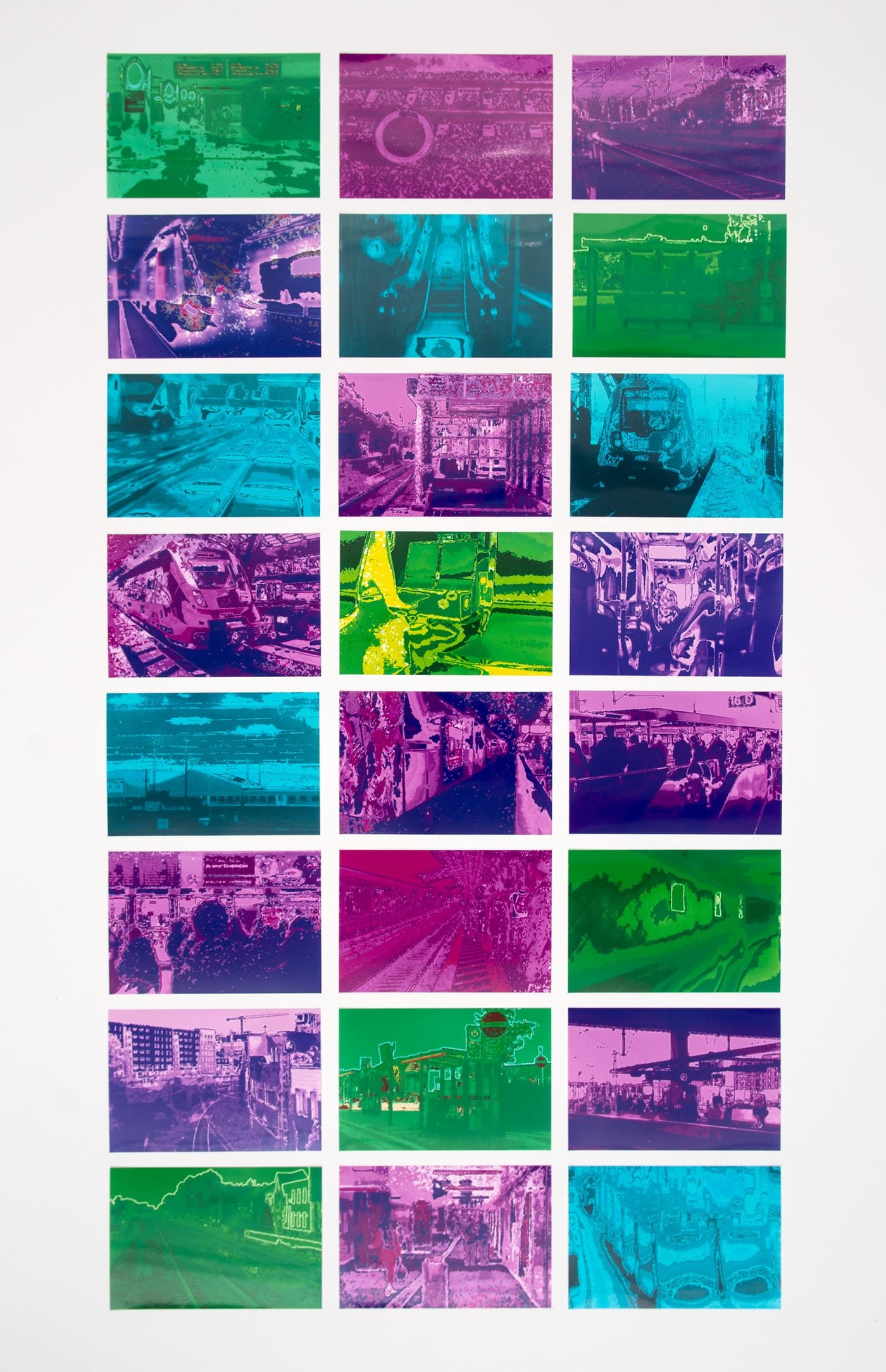Knisternder Bahnhof: a grid of 24 glitched, intensely colourful photographs of Düsseldorf main station, shot on a circuit-bent camera.